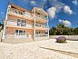 Guest house 1037204 • Apartment Dalmatia • Appartement Milin  • 1 of 17