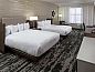 Verblijf 12025101 • Vakantie appartement New England • DoubleTree by Hilton Boston Logan Airport Chelsea  • 2 van 26