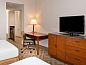 Verblijf 2625201 • Vakantie appartement Oostkust • DoubleTree Suites by Hilton Philadelphia West  • 12 van 26