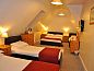 Verblijf 29606507 • Vakantie appartement Engeland • The Roundabout Hotel  • 2 van 26