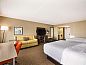 Guest house 8425501 • Apartment Midwesten • Hampton Inn McHenry  • 8 of 26