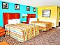 Verblijf 8725103 • Vakantie appartement New England • Flagship Inn & Suites  • 7 van 26