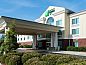 Verblijf 9225301 • Vakantie appartement Zuiden • Holiday Inn Express & Suites Walterboro, an IHG Hotel  • 1 van 26