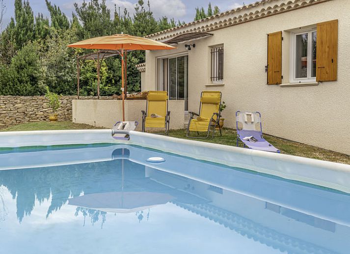 Guest house 04647001 • Holiday property Languedoc / Roussillon • Vakantiehuis A la porte d'Avignon 