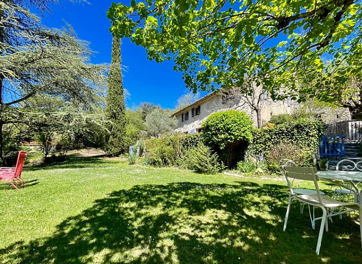 Guest house 048156604 • Holiday property Provence / Cote d'Azur • Vakantiehuis in Saint Leger du Ventoux 