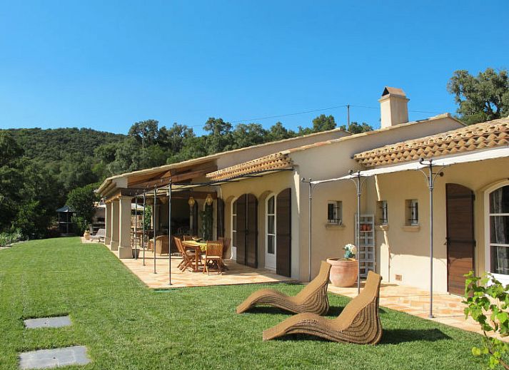 Guest house 04837904 • Holiday property Provence / Cote d'Azur • Vakantiehuis Le Mas de la Roche 