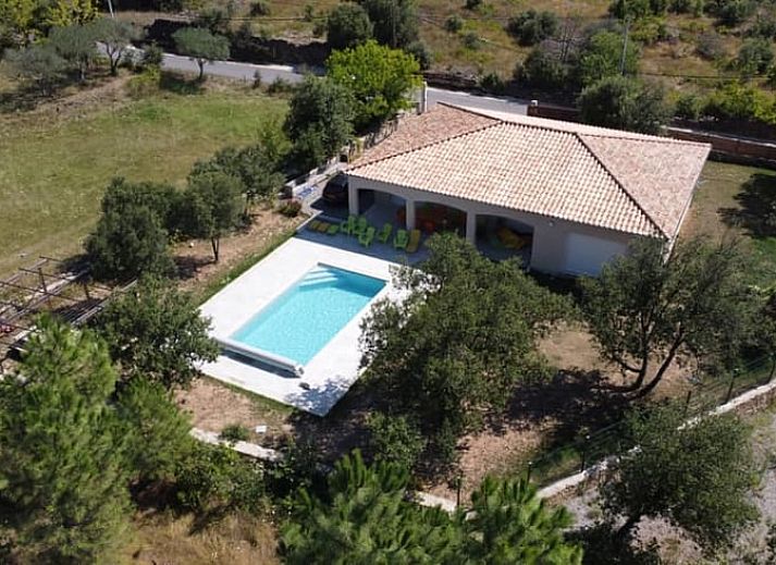 Guest house 05015903 • Holiday property Rhone-Alphes • Vakantiehuisje in Les Salelles 