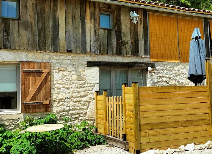 Verblijf 054314503 • Vakantiewoning Aquitaine • Vakantiehuis in COURBIAC 