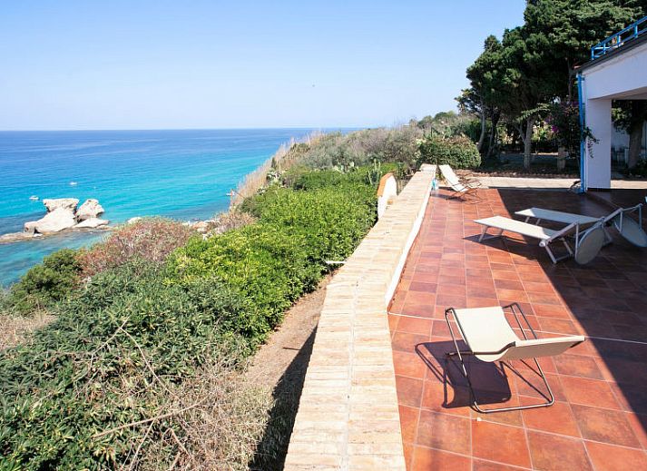 Guest house 0991559 • Apartment Calabria / Southern Italy • Appartement Sulla Scogliera 