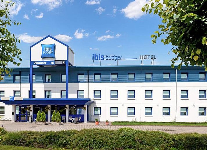 Verblijf 13620204 • Vakantie appartement Sleeswijk-Holstein • Ibis budget Hamburg Quickborn 