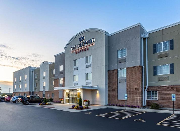 Guest house 16225504 • Apartment Midwesten • Candlewood Suites Aurora-Naperville, an IHG Hotel 