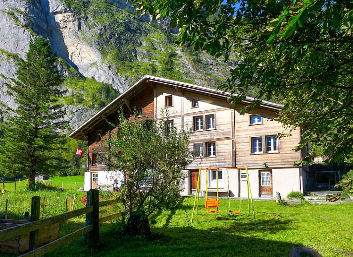 Verblijf 1806503 • Vakantiewoning Berner Oberland • Vakantiehuis Chalet Wychel 