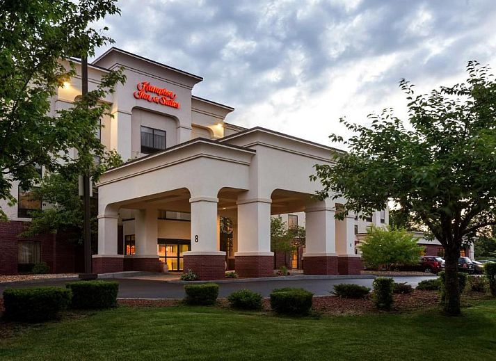 Guest house 2225104 • Apartment New England • Hampton Inn & Suites by Hilton Manchester Bedford 