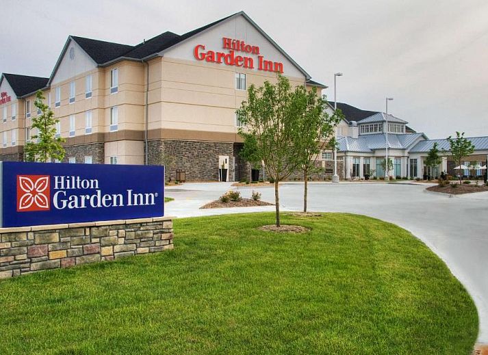 Guest house 24025501 • Apartment Midwesten • Hilton Garden Inn Ames 