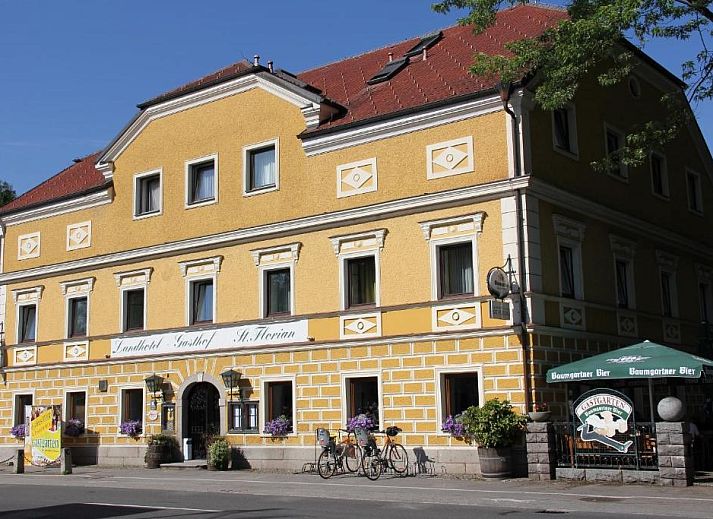 Verblijf 2611201 • Vakantie appartement Oberosterreich • Landhotel St. Florian 