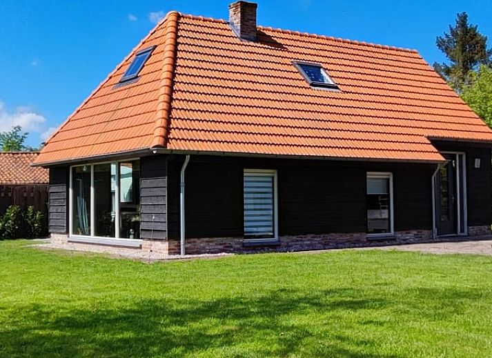 Guest house 268301 • Holiday property Het Friese platteland • Huisje in Nijeberkoop 