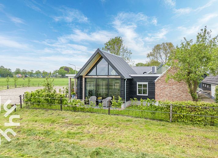 Verblijf 322118 • Vakantiewoning Veluwe • Luxe 2-persoons vakantiewoning met hottub aan de rand van de 