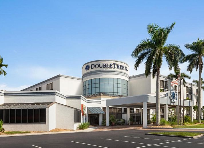 Verblijf 3825411 • Vakantie appartement Florida • Crowne Plaza Hotel Fort Myers at Bell Tower Shops, an IHG Ho 