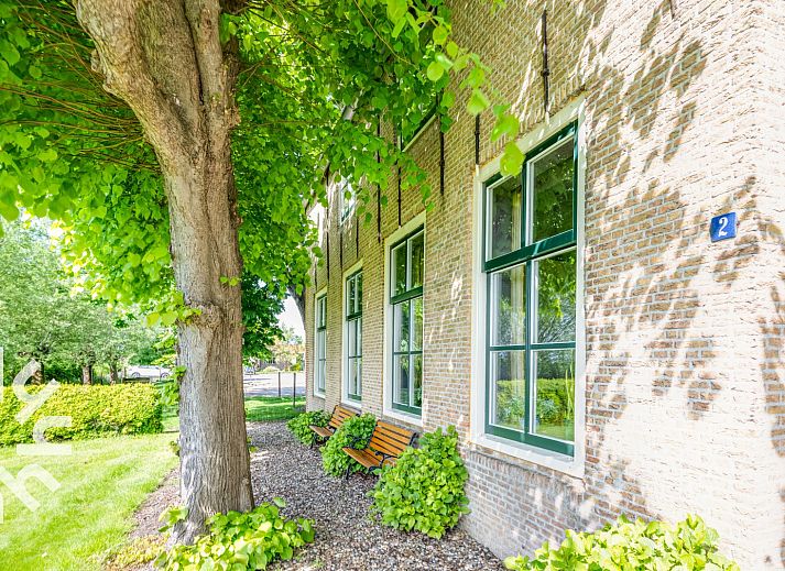 Guest house 640504 • Holiday property Zuid-Beveland • Prachtige12-14 persoons vakantieboerderij in 's-Heerenhoek 