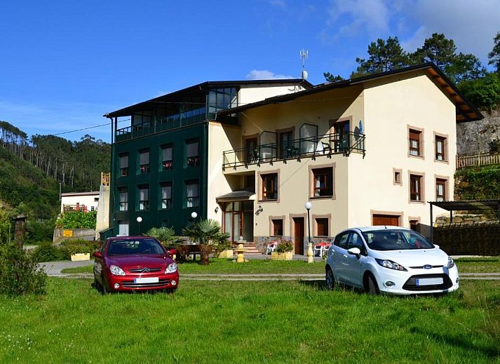 Verblijf 66821101 • Vakantie appartement Het groene Spanje • Hotel Restaurante Canero 