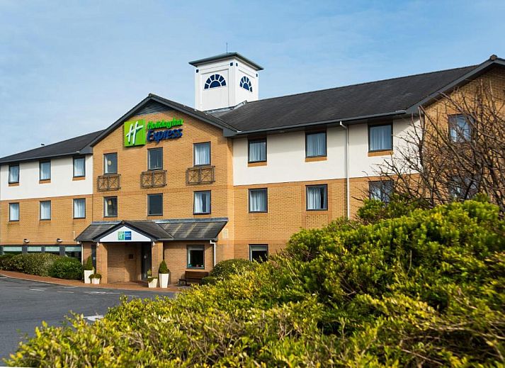 Verblijf 6706701 • Vakantie appartement Wales • Holiday Inn Express Swansea East, an IHG Hotel 