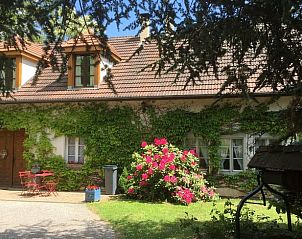 Guest house 04034101 • Holiday property Burgundy • Vakantiehuisje in Voudenay 