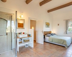 Guest house 04815611 • Holiday property Provence / Cote d'Azur • Huisje in FAUCON 