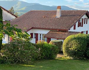 Guest house 05469603 • Holiday property Aquitaine • Vakantiehuis in Louhossoa 