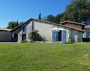 Verblijf 05713303 • Vakantiewoning Poitou-Charentes • Huisje in Juignac 