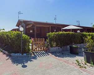 Guest house 08349304 • Holiday property Abruzzo / Molise • Vakantiehuis Camping Green House Village 