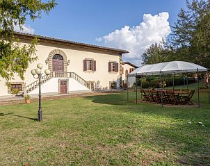 Guest house 09513506 • Holiday property Tuscany / Elba • Vakantiehuis Villa Colle di Giotto 