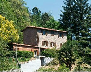 Guest house 09523812 • Holiday property Tuscany / Elba • Vakantiehuisje in Pietrabuona 