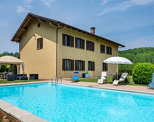 Guest house 09711303 • Holiday property Piedmont • Vakantiehuis Casa Nocciola 