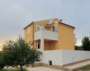 Guest house 10322003 • Holiday property Dalmatia • Holiday home Nekic 