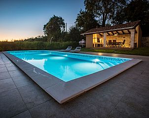 Guest house 1037503 • Holiday property Dalmatia • Villa Lujo 