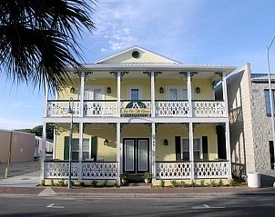 Guest house 15525404 • Bed and Breakfast Florida • Inn on the Avenue 