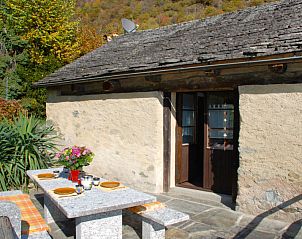 Verblijf 1834702 • Vakantiewoning Ticino / Tessin • Vakantiehuis Rustico Cristallo 