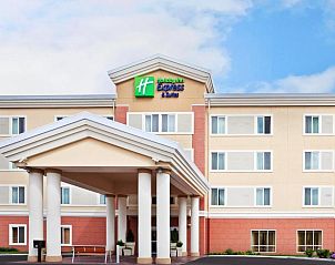 Verblijf 2526101 • Vakantie appartement Noordwesten • Holiday Inn Express Hotel & Suites Chehalis - Centralia, an  