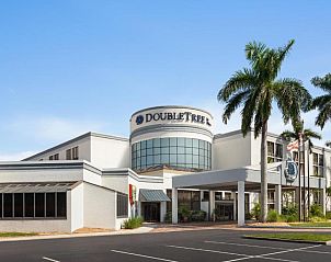 Verblijf 3825411 • Vakantie appartement Florida • Crowne Plaza Hotel Fort Myers at Bell Tower Shops, an IHG Ho 