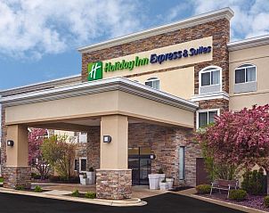 Verblijf 4125501 • Vakantie appartement Midwesten • Holiday Inn Express Hotel & Suites Chicago-Libertyville, an  