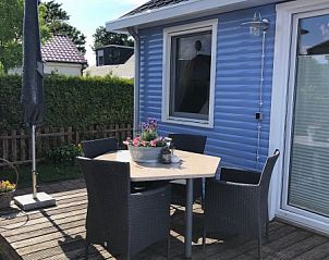 Guest house 461302 • Beach house IJsselmeerkust • gezellig Houten huis - uw ankerplaats tekoop