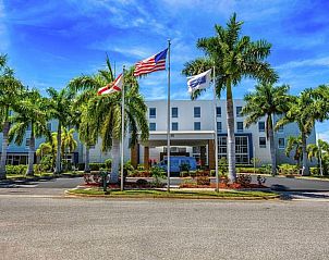 Guest house 8825407 • Apartment Florida • Hampton Inn & Suites Sarasota / Bradenton - Airport 